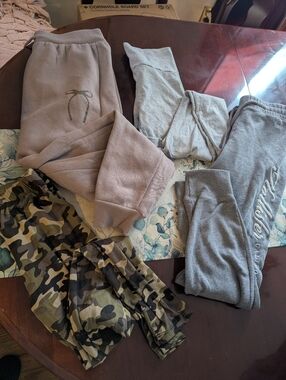 Ladies Sz 0 Neutral Taupe Sweatpants - Soft Everyday Bottoms